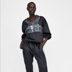 ZARA Pouch Pocket Sweatshirt with Snakeskin